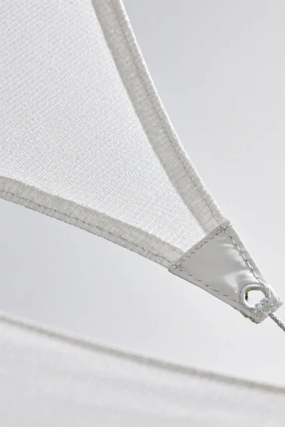 shade sails for outdoor comfort