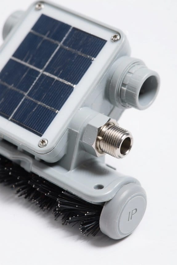 solar cleaner selection factors